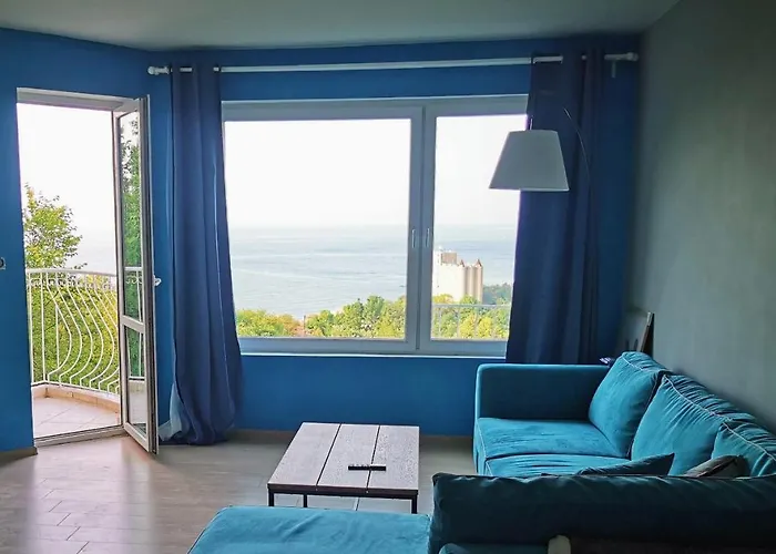 Апартамент Chill And Sea