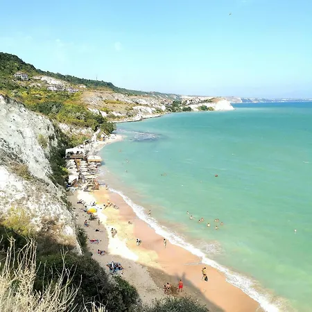 Chill And Sea